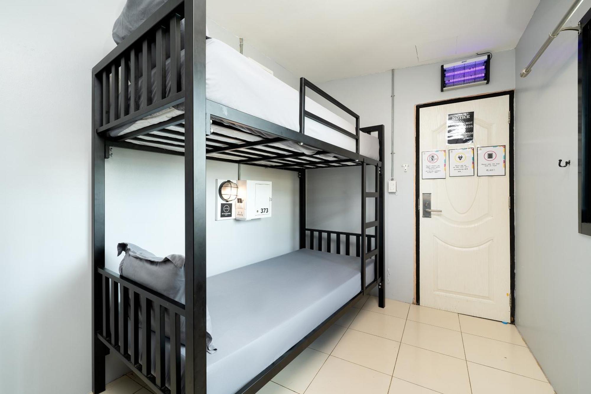 Oh Hostels - Bangkok Bagian luar foto